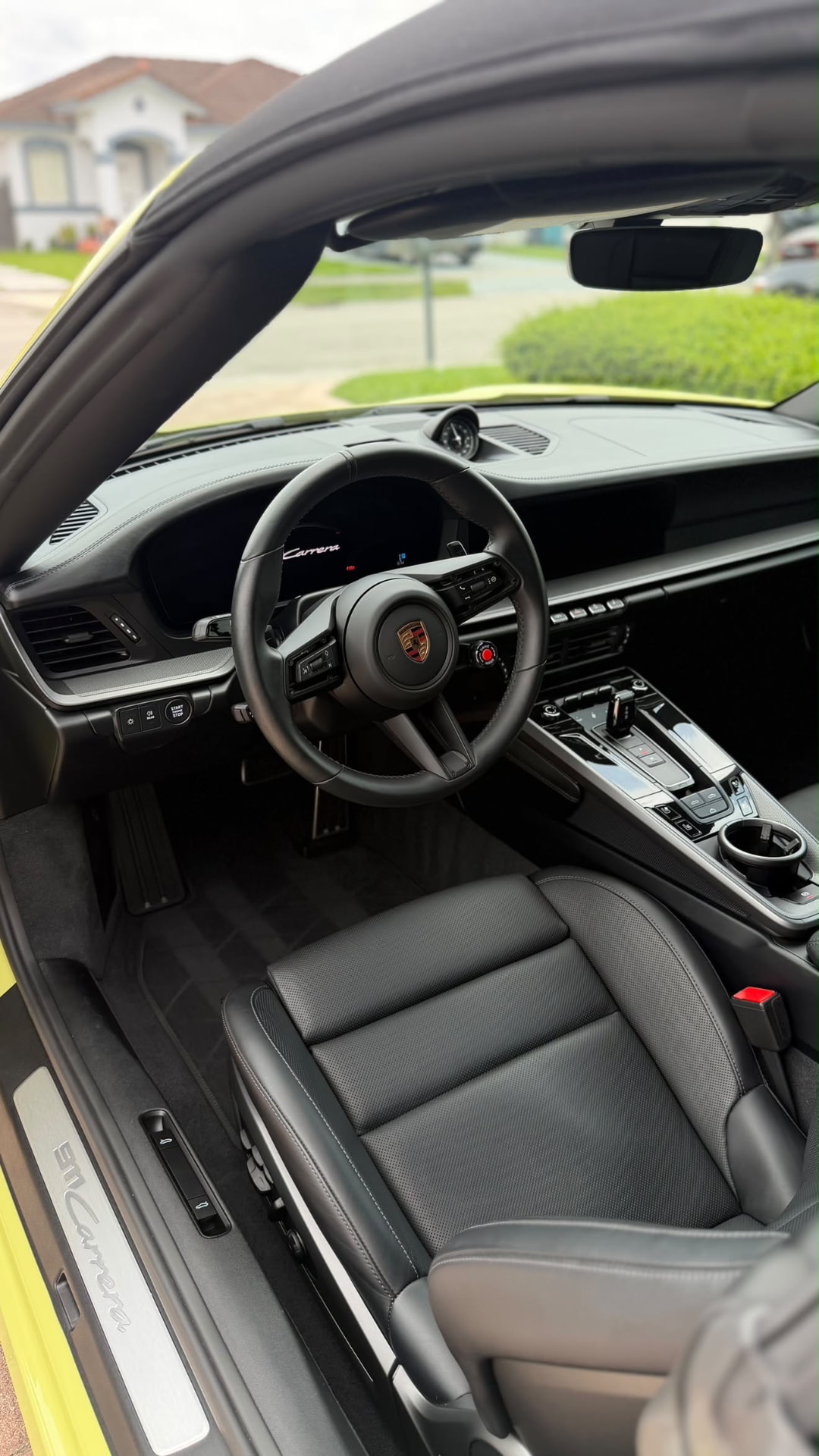 Porsche 911 Carrera black leather cockpit after an interior detail