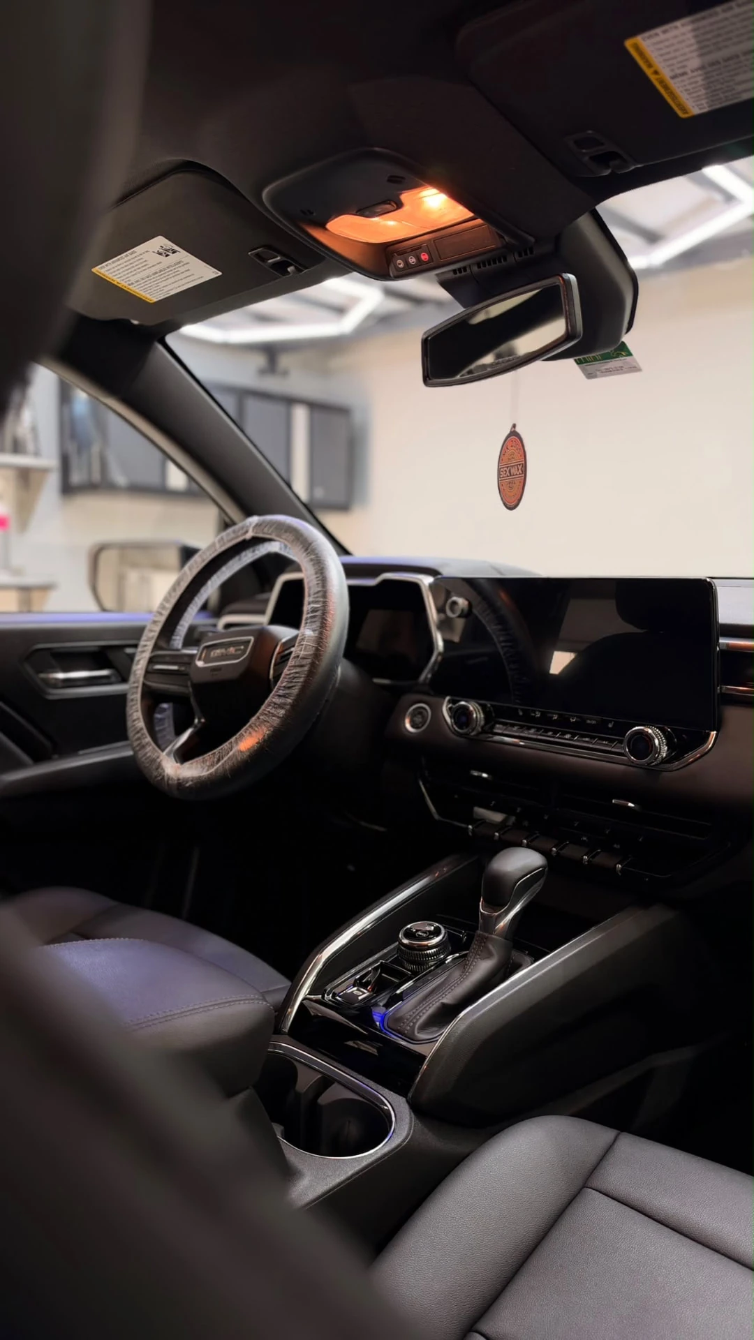 Porsche Cabin photographed by DeliciousLab in Miami