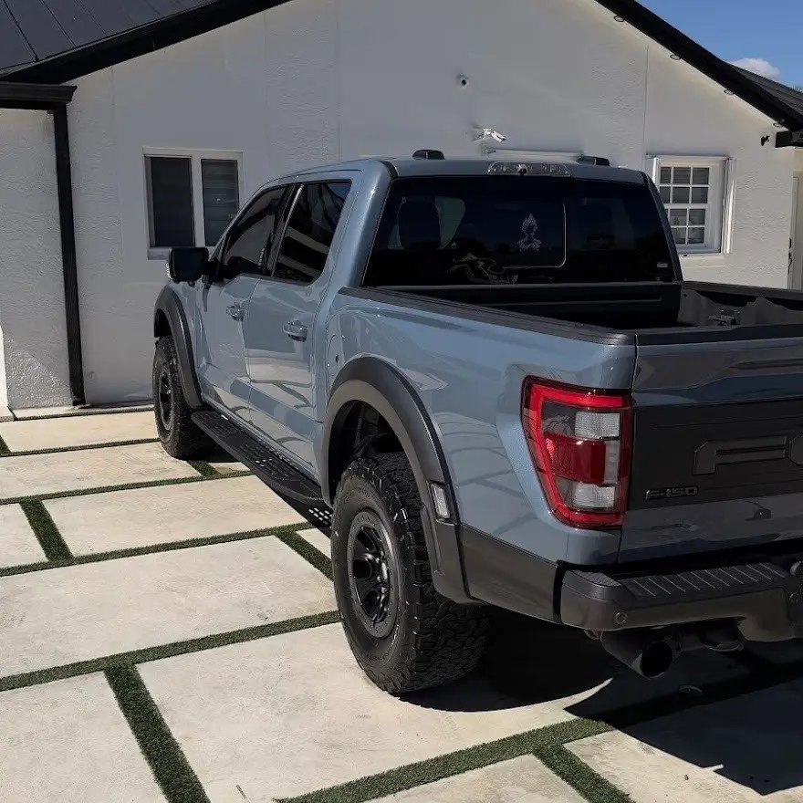 mobile car detailing service in Miami